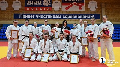 Ирина Текслер наградила лучших дзюдоистов Челябинской области