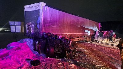 В Саткинском районе произошло смертельное ДТП с тремя грузовыми автомобилями