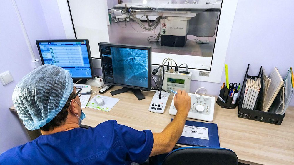 В правительстве Челябинской области рассказали о борьбе с сердечно‑сосудистыми заболеваниями в 2023 году