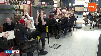 Интеллектуальная борьба между анимешниками в сюжете «Новогодний Аниме Квиз»