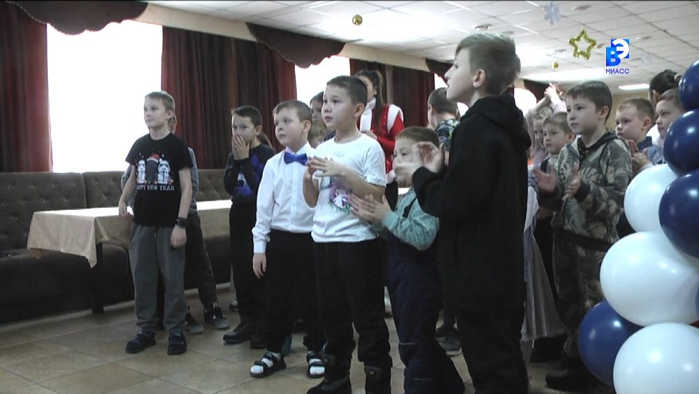 Партия «Единая Россия» организовала праздник для детей