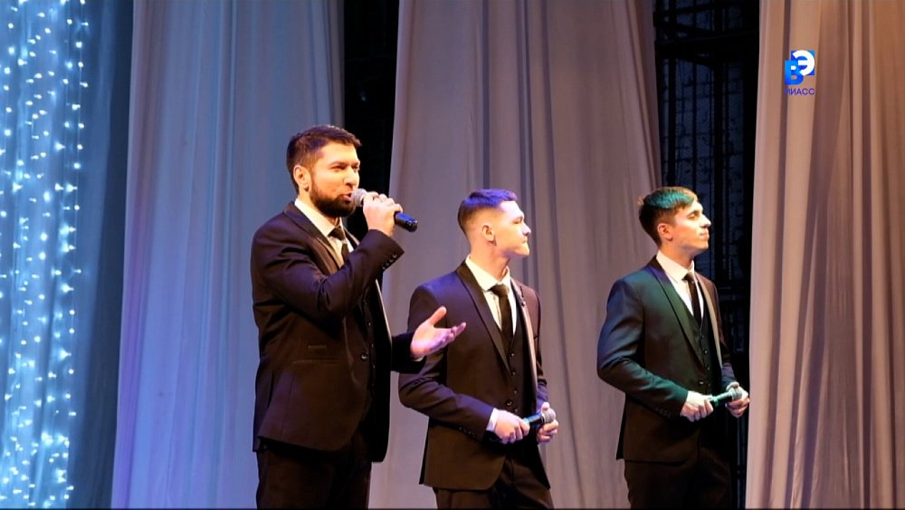 В ГРЦ празднуют Новый год и 76-летие предприятия