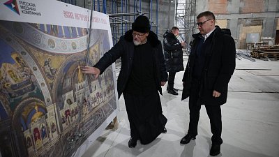 Алексей Текслер посетил строящийся кафедральный собор Рождества Христова