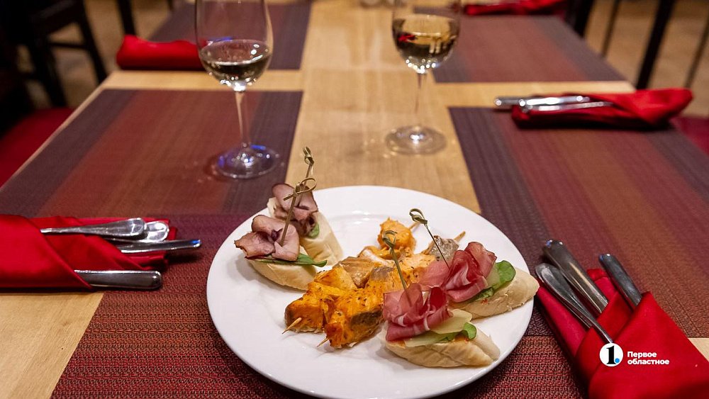 Медик просит челябинцев не увлекаться диетами после праздников