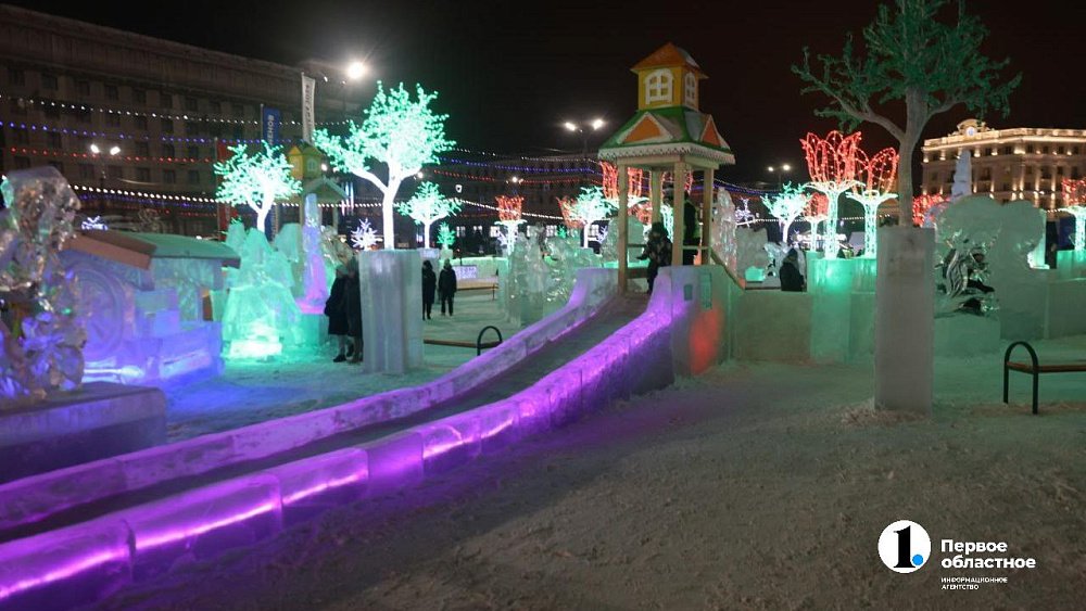 120 тысяч человек посетили главный ледовый городок Челябинска в новогодние праздники