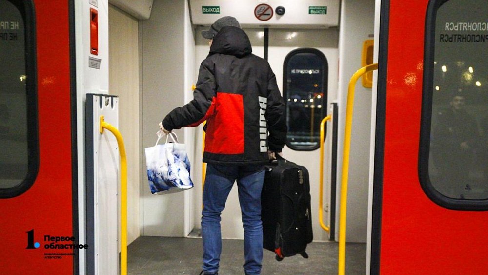 Транспортный прокурор проверяет поезд Челябинск — Екатеринбург после жалоб пассажиров на холод в вагонах