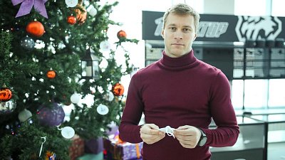 Хоккеисты «Трактора» приняли участие в акции «Елка желаний»