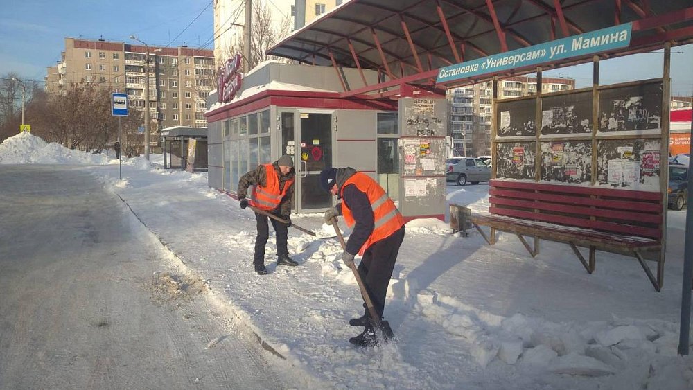 В Челябинской области продолжают ликвидировать последствия снегопадов