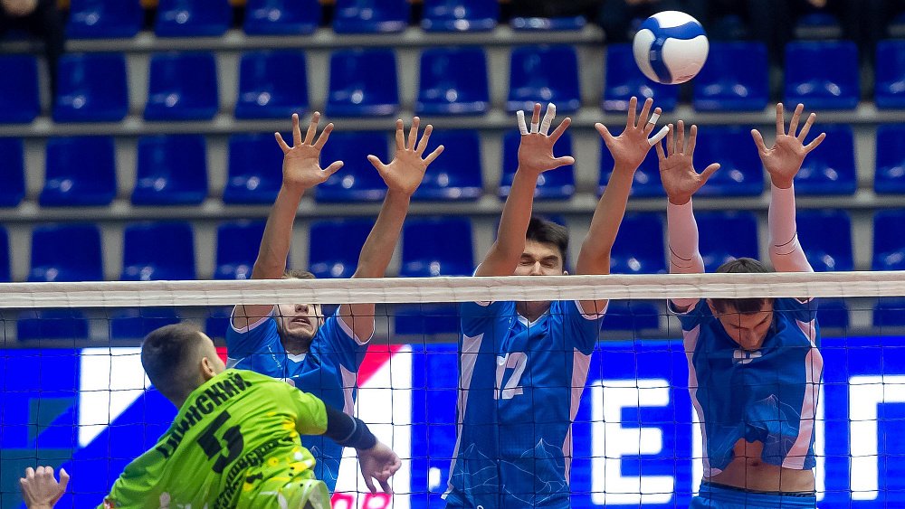 Волейбольный клуб «Динамо» опустился на последнее место в Высшей лиге
