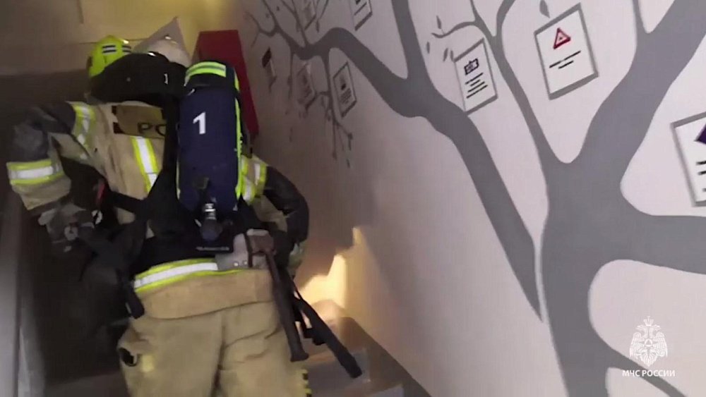 В Челябинске эвакуировали студентов и персонал техникума