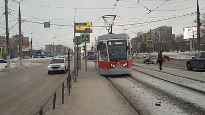 Более 100 электронных табло установят на трамвайных остановках Магнитогорска в 2024 году