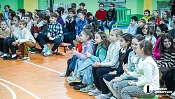 Дзюдоист Денис Ярцев провел открытый урок в челябинской школе