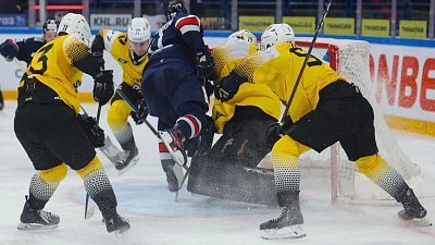 Хоккеисты из Магнитогорска выиграли в дерби «металлургов»