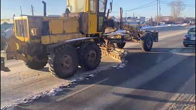 В Челябинске каждому району купят по грейдеру для подготовки к будущим снегопадам