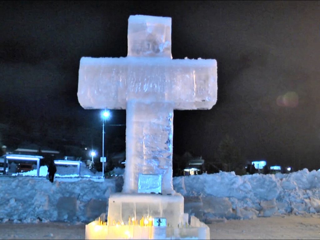 крещение 19 прорубь