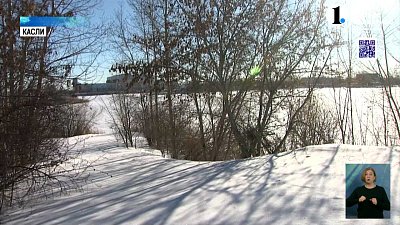 В Каслях мальчик спас друга, провалившегося под лед