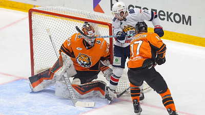 Хоккейный клуб «Металлург» одержал минимальную победу над «Амуром» в чемпионате КХЛ