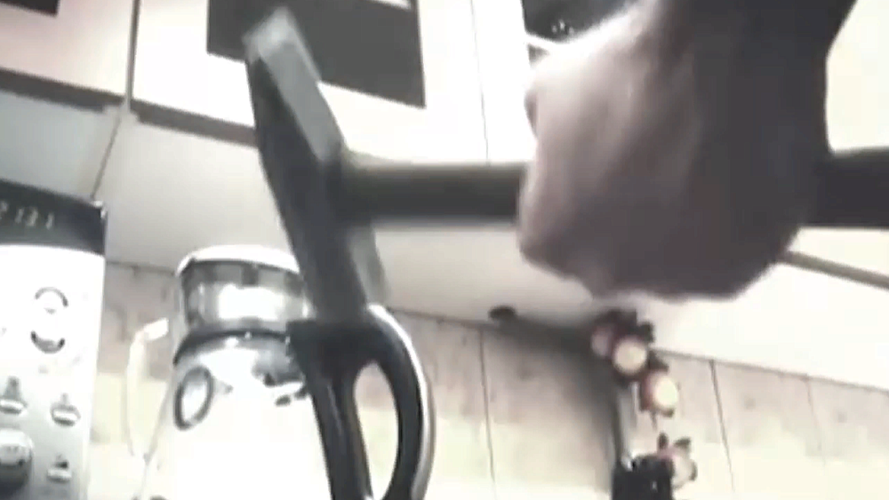 Жительница Челябинска убила сожителя 16 ударами молотка