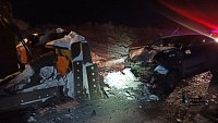 В Челябинской области водитель Ford Focus столкнулся с бульдозером