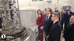 Алексей Текслер открыл на «ЧТЗ‑Уралтраке» новый участок для увеличения выпуска танковых двигателей