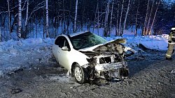 Женщина с ребенком получили травмы при столкновении трех автомобилей в Челябинской области