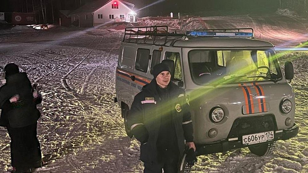 Спасатели из Кыштыма несколько часов искали пропавшего на горнолыжном курорте фрирайдера