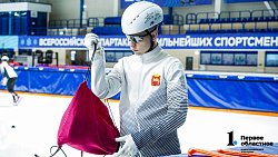 Шорт-трекисты рвутся в бой — фоторепортаж с тренировки участников спартакиады