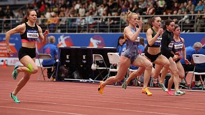 Челябинская легкоатлетка Наталья Комбарова стала призером турнира «Русская зима»