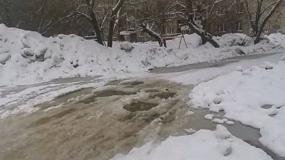 В Челябинске на улице Солнечной вновь произошла коммунальная авария