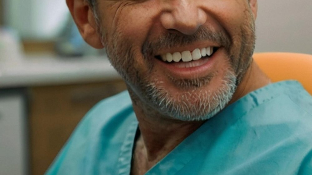 Как алкогольные напитки приводят к разрушению зубов