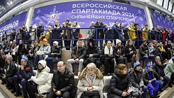 Владимир Балбеков из Санкт‑Петербурга выиграл второе золото спартакиады в шорт‑треке