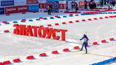 Эдуард Латыпов завоевал второе золото в соревнованиях по биатлону на спартакиаде