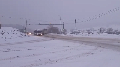 В Челябинской области из‑за снега и метели закрыли движение на трассе М‑5
