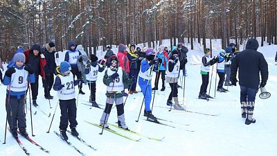 Семья из Кыштыма выиграла поездку в Москву за участие в «Лыжне России»