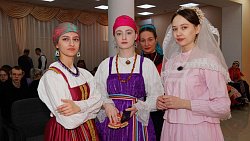 ЧелГУ провел показ невест в Казахстане