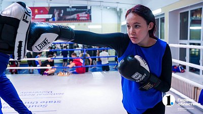 Челябинская чемпионка познакомила Путина с необычным видом спорта