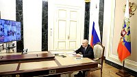 Президенту России в ходе совещания показали школу города Миасса