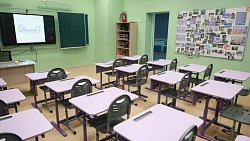 Президенту России в ходе совещания показали школу города Миасса