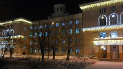 В Челябинске выбрали лучшие новогодние фасады