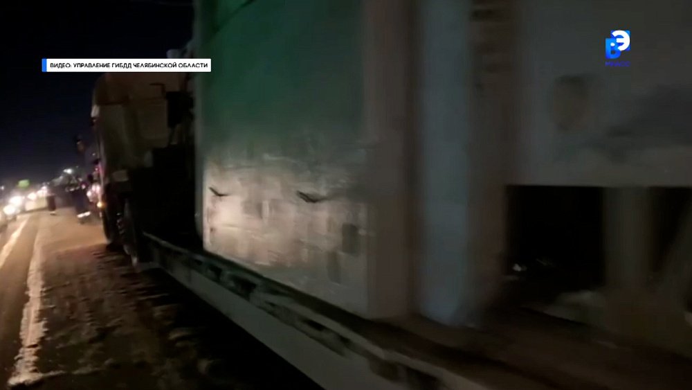 Мужчина погиб под колесами грузового автомобиля