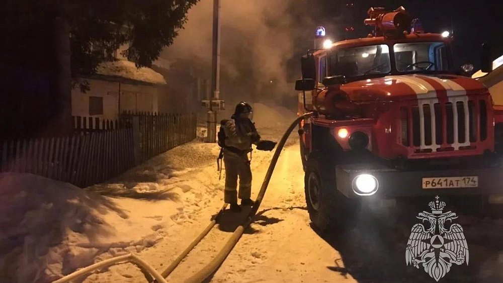 Мужчина погиб на пожаре в частном доме в Челябинской области