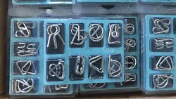 Челябинские таможенники пресекли ввоз шести тысяч металлических головоломок