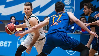 Баскетбольный клуб «Металлург» досрочно выиграл чемпионат в Высшей лиге