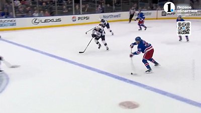 Артемий Панарин набрал три очка в матче НХЛ