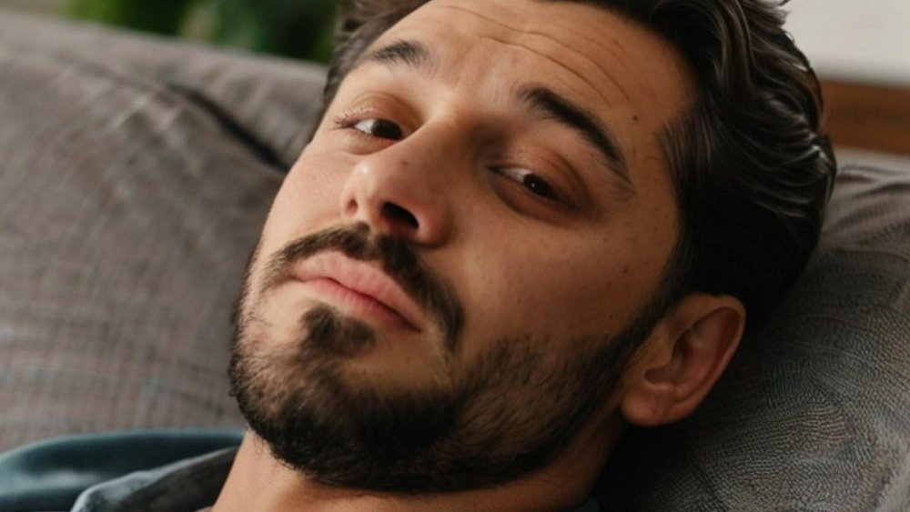 Причиной головной боли бывает искривленная носовая перегородка