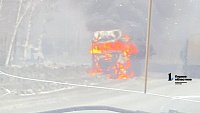 На трассе М-5 под Златоустом загорелась фура На трассе М-5 под Златоустом загорелась фура
