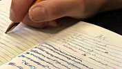 По плохому почерку ребенка можно распознать проблемы с нервной системой
