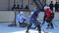 В Челябинской области осужденные ИК № 6 обыграли в хоккей приглашенную команду