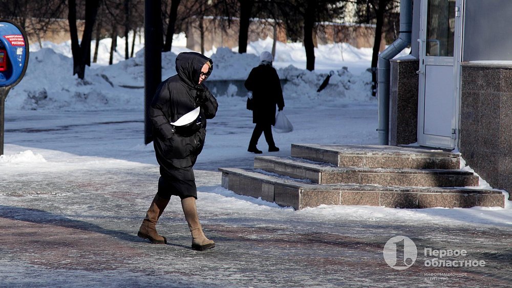 Порывистый ветер, гололед и плюсовую температуру обещают синоптики в Челябинской области