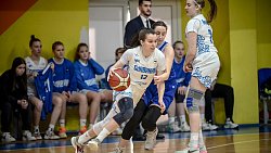 Баскетбольный клуб «Славянка» взял реванш у «Енисея‑2» в Высшей лиге